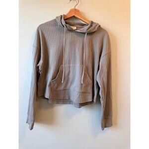 le Lis Grey Ribbed Crop Pullover Hoodie